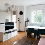 Διαμέρισμα Cozy Two Bedrooms Fiera - Mirable Pm